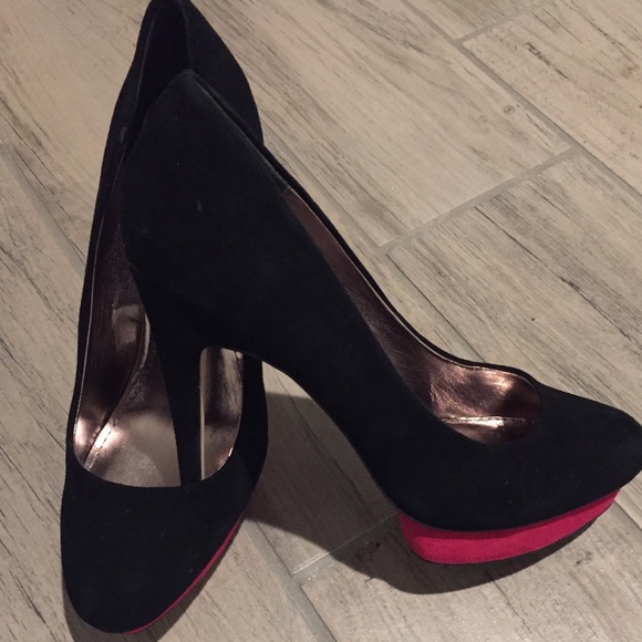 Dolce Vita Shoes - Dolce Vita Suede Pumps💗🖤